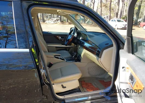 2011 Mercedes-Benz Glk 350 z USA, uszkodzony, nr VIN WDCGG5GBXBF562531